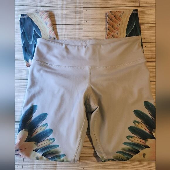 Alo Yoga Gypset Goddess Womens Yoga Leggings Airbrush tropical Feather Size M - Picture 9 of 13